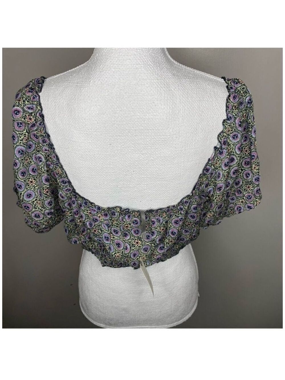 Anthropologie Abstract Ruffle Crop Top, Large, Multi Color - Picture 3 of 5